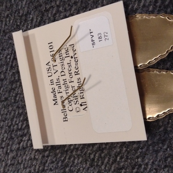 🌟 Silver Forest Earrings NWT - Picture 5 of 5